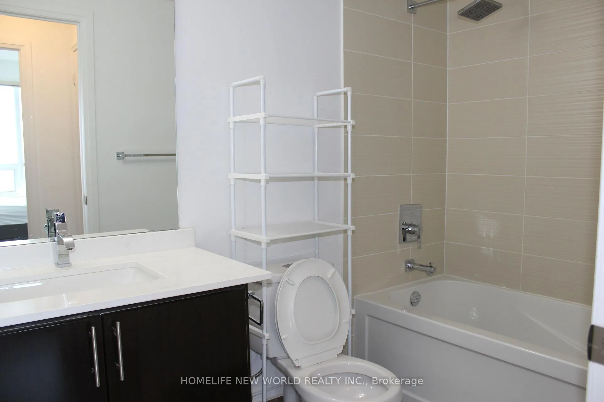Photo 13 of Unit 2335, 7161 Yonge Street, Markham, Thornhill — HOMEH