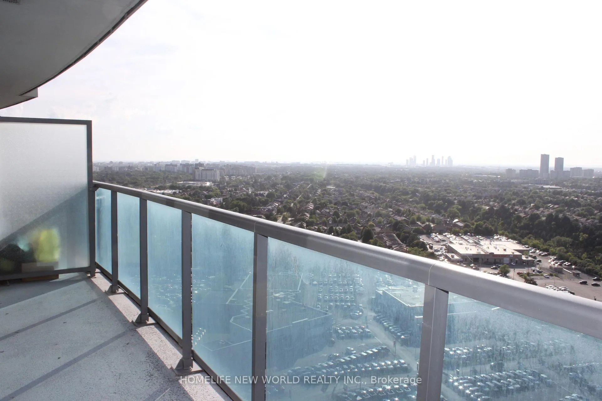 Photo 21 of Unit 2335, 7161 Yonge Street, Markham, Thornhill — HOMEH