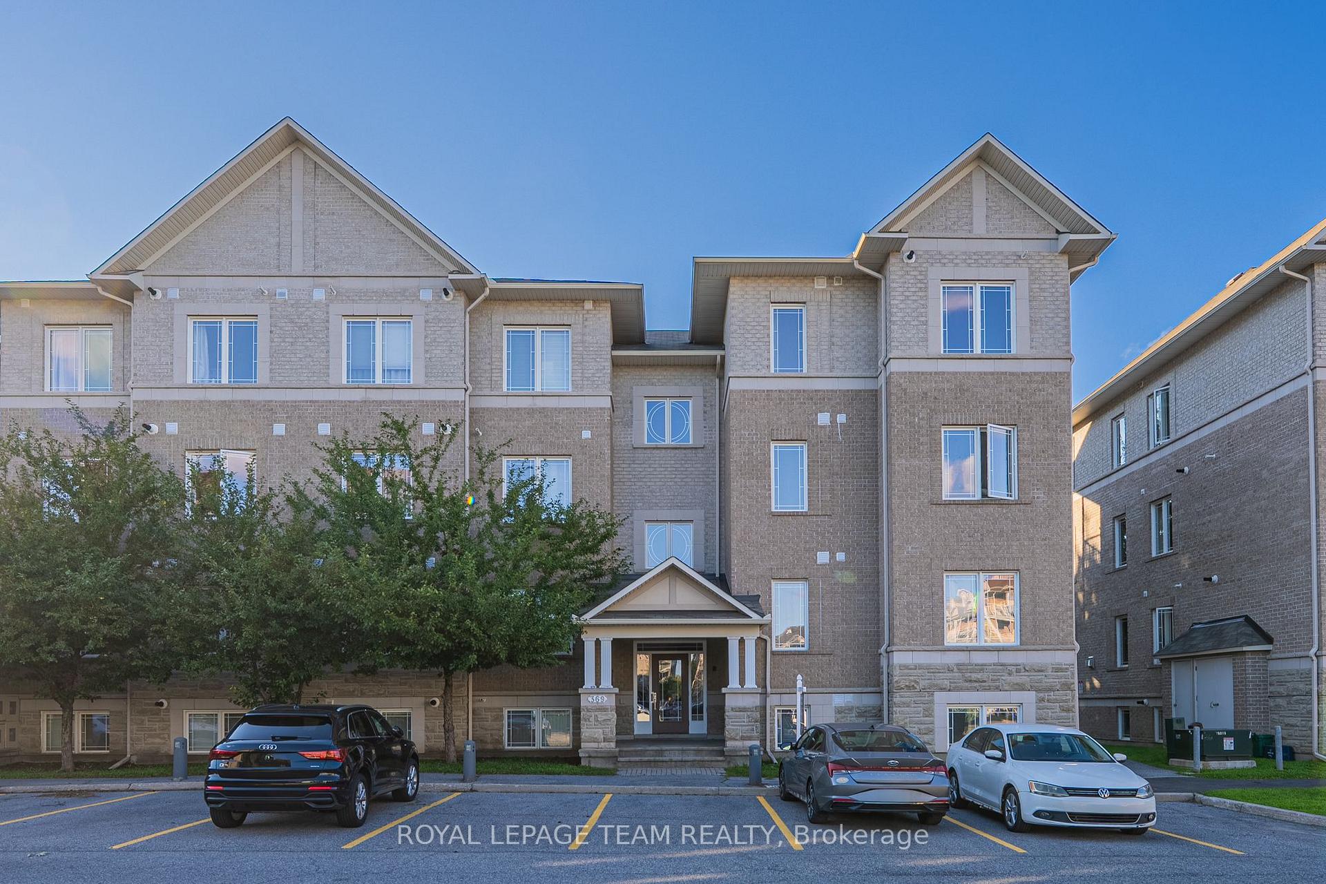 Photo of Unit 2, 369 Paseo Private