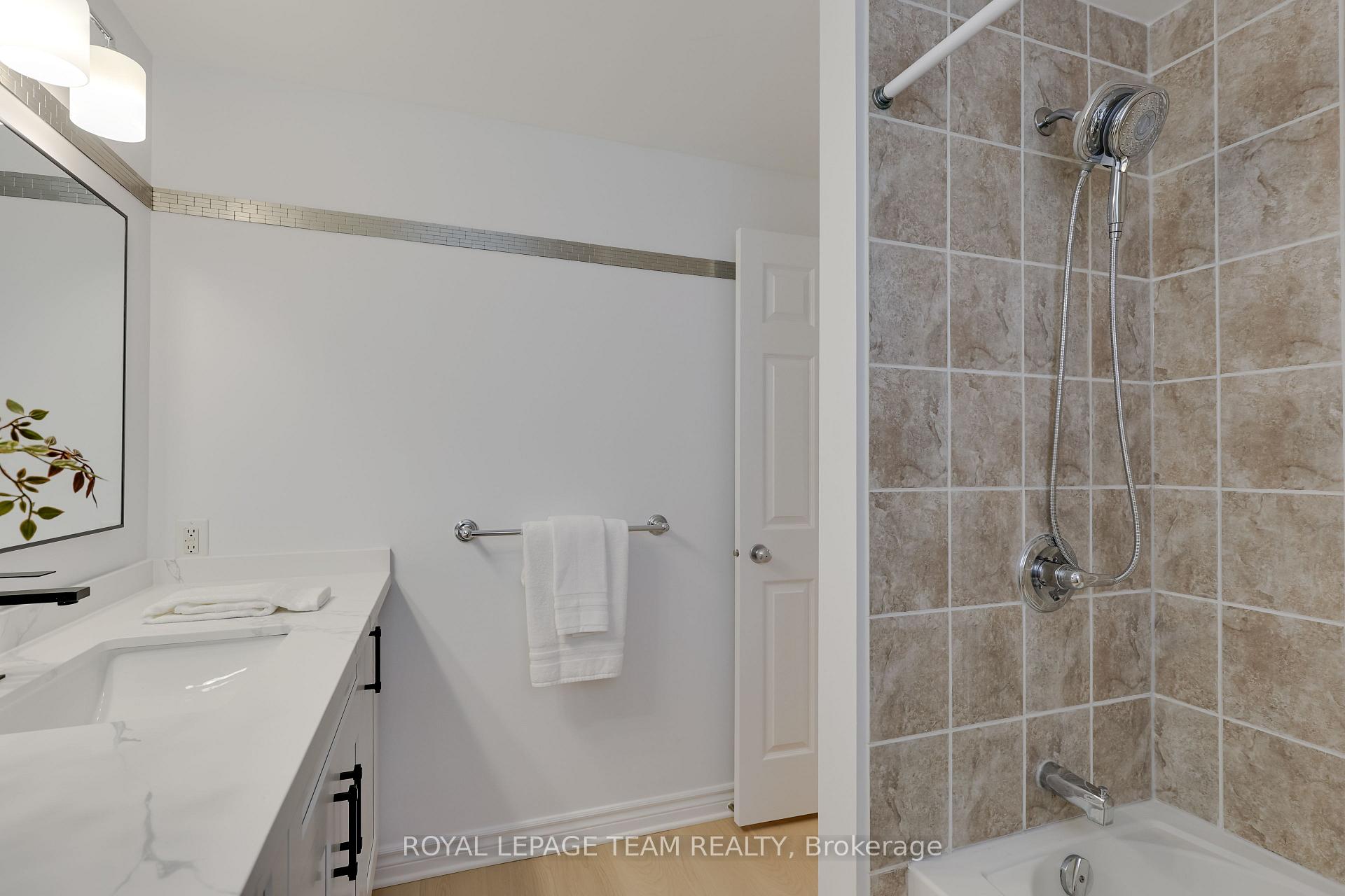 Photo 43 of Unit 2, 369 Paseo Private, Ottawa, Centrepointe — HOMEH