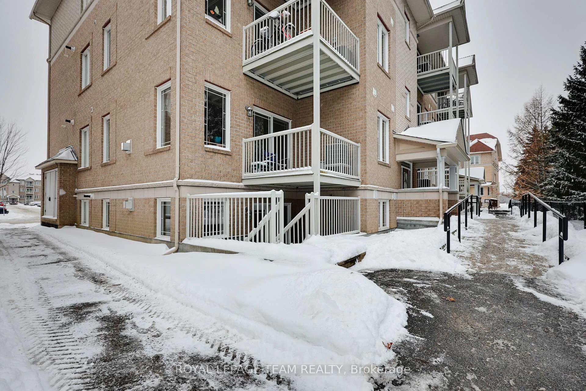 Photo 47 of Unit 2, 369 Paseo Private, Ottawa, Centrepointe — HOMEH