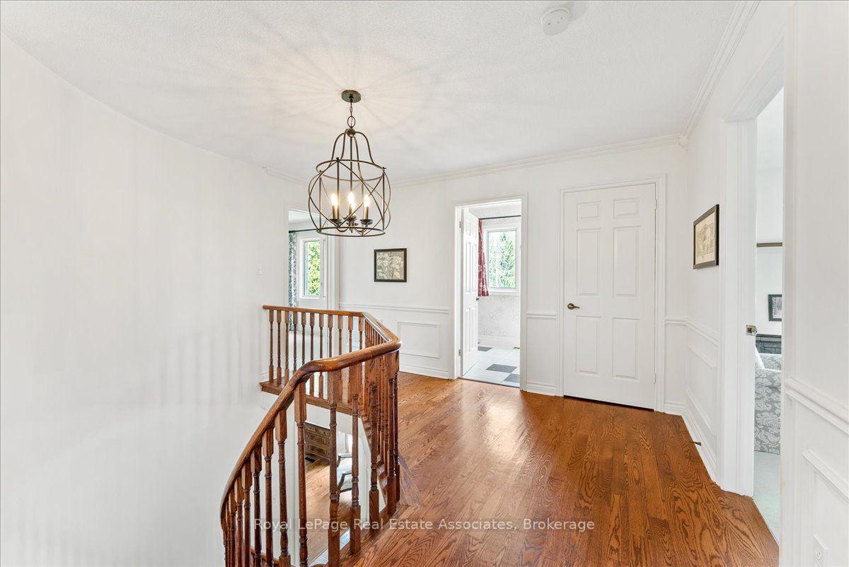 Photo 19 of 4 Wolf Crescent, Caledon, Palgrave — HOMEH