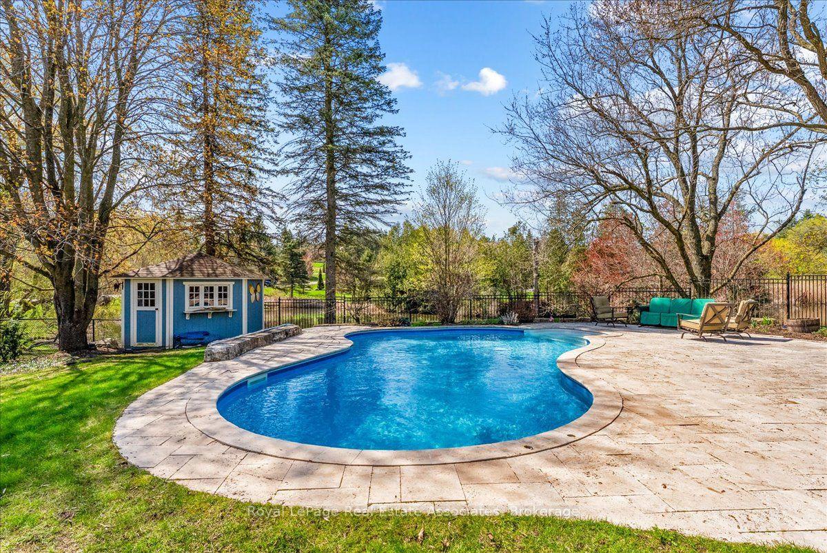 Photo 28 of 4 Wolf Crescent, Caledon, Palgrave — HOMEH