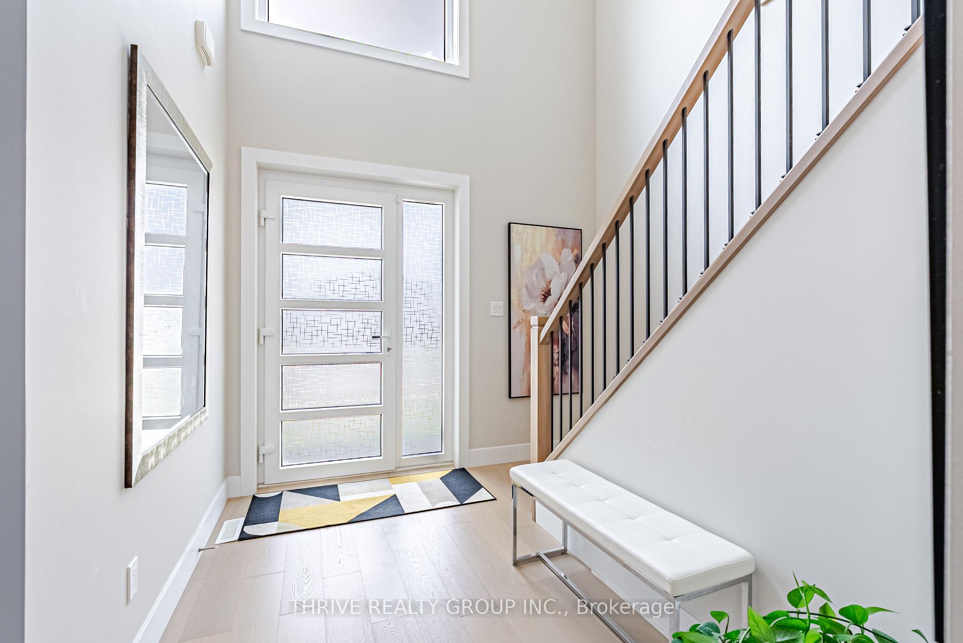 Photo 2 of 124 Crestview Drive, Middlesex Centre, Kilworth — HOMEH