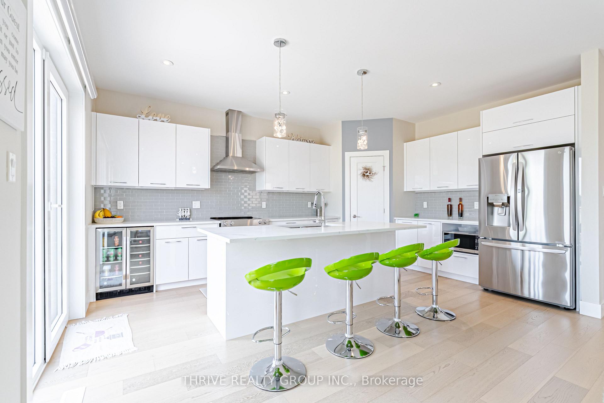 Photo 12 of 124 Crestview Drive, Middlesex Centre, Kilworth — HOMEH