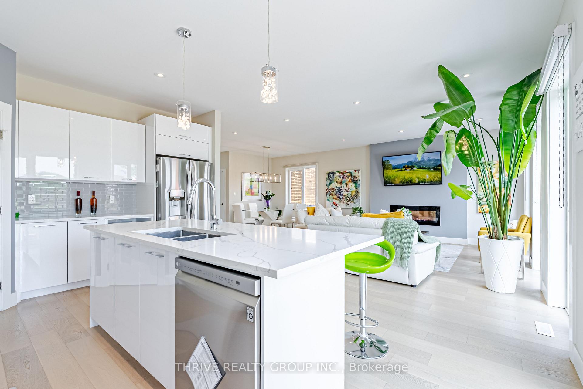 Photo 15 of 124 Crestview Drive, Middlesex Centre, Kilworth — HOMEH
