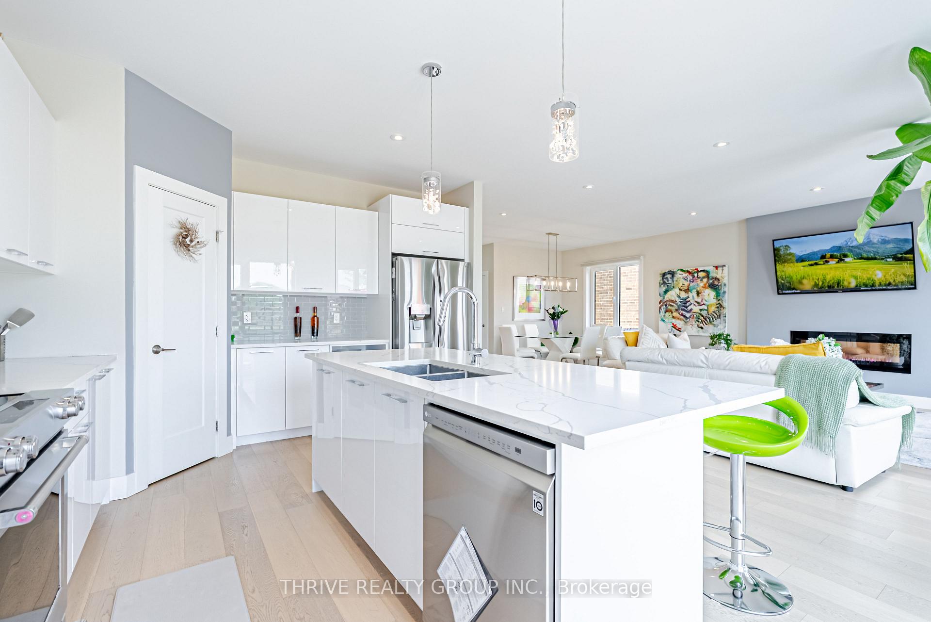 Photo 16 of 124 Crestview Drive, Middlesex Centre, Kilworth — HOMEH
