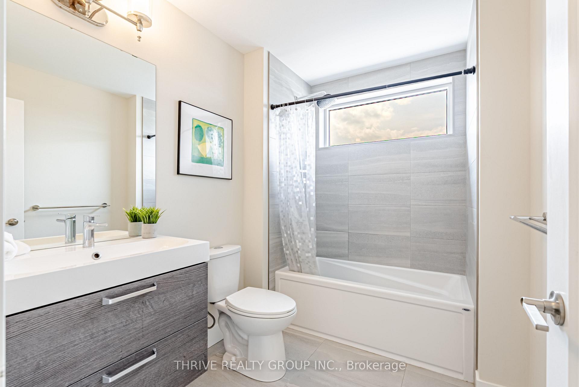 Photo 32 of 124 Crestview Drive, Middlesex Centre, Kilworth — HOMEH
