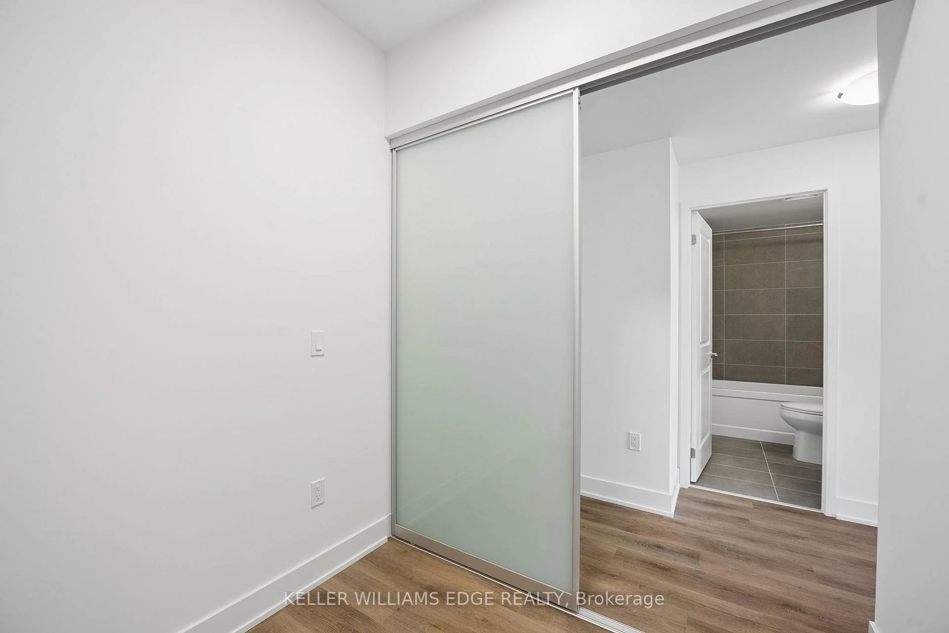 Photo 5 of Unit 801A, 115 Nipissing Road, Milton, Timberlea — HOMEH
