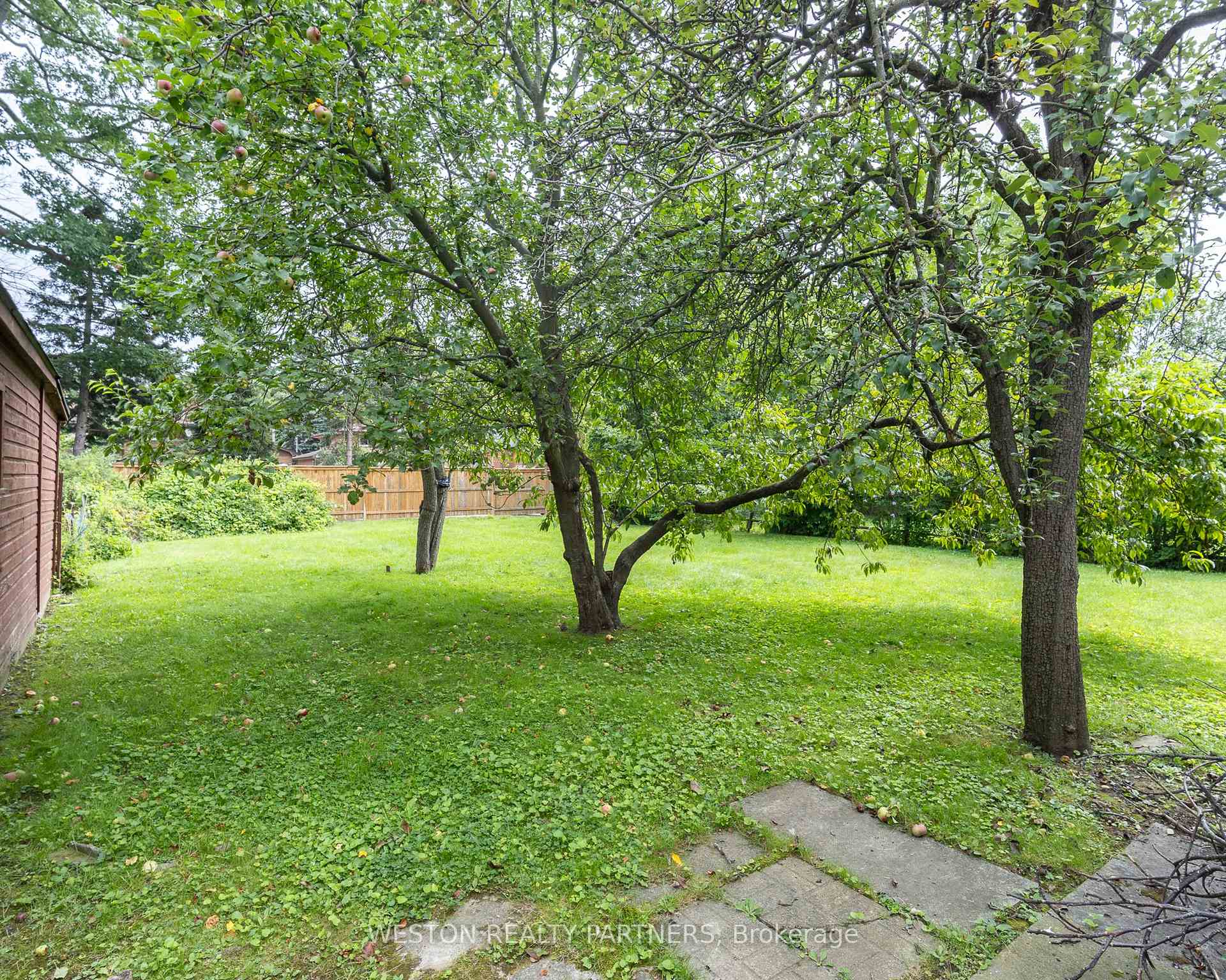 Photo 11 of 11 Thirty-Sixth Street, Etobicoke, Long Branch — HOMEH