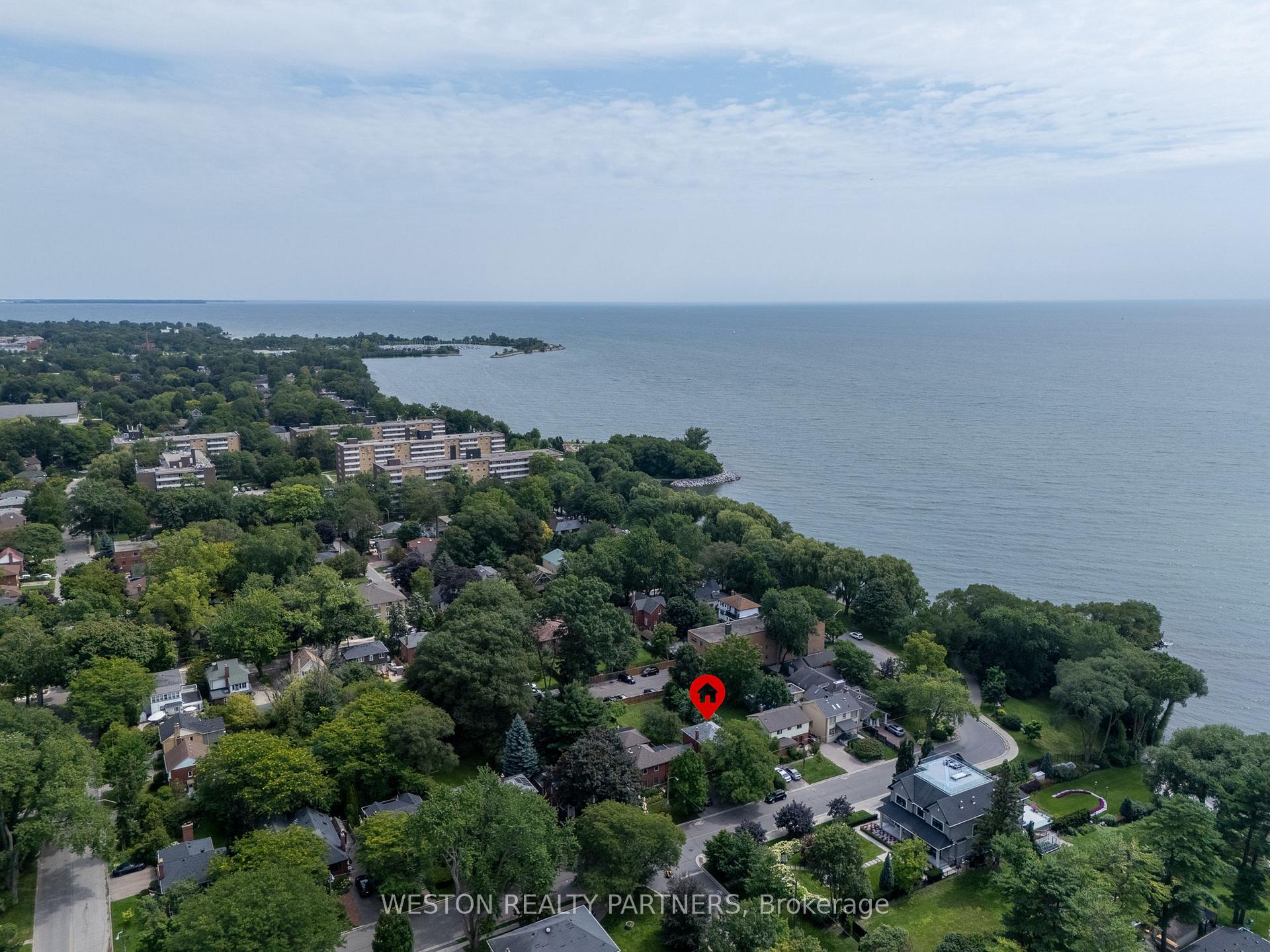 Photo 20 of 11 Thirty-Sixth Street, Etobicoke, Long Branch — HOMEH