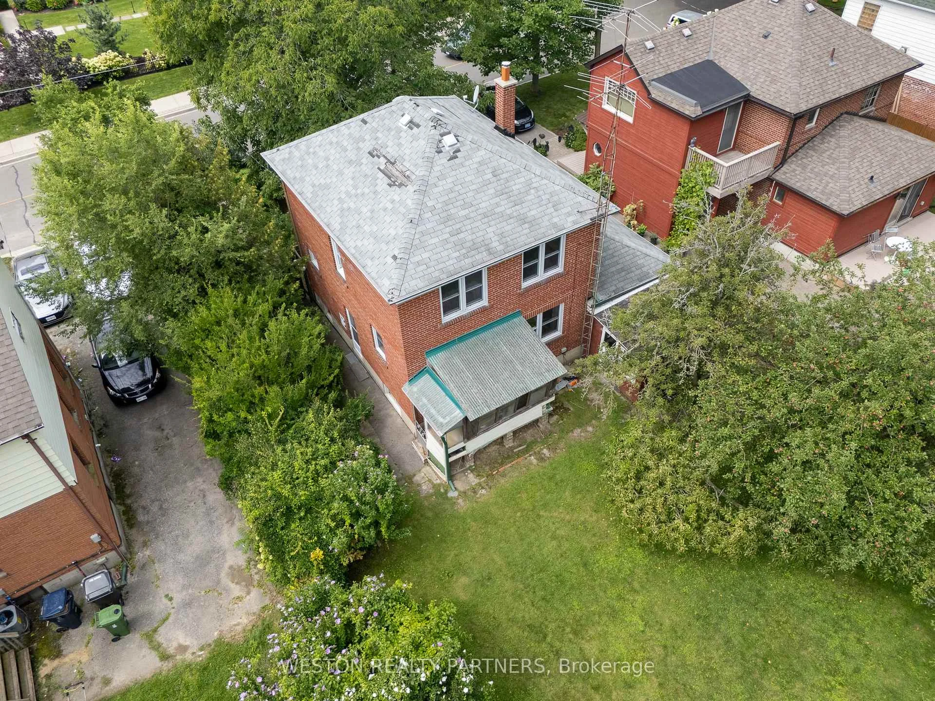 Photo 21 of 11 Thirty-Sixth Street, Etobicoke, Long Branch — HOMEH