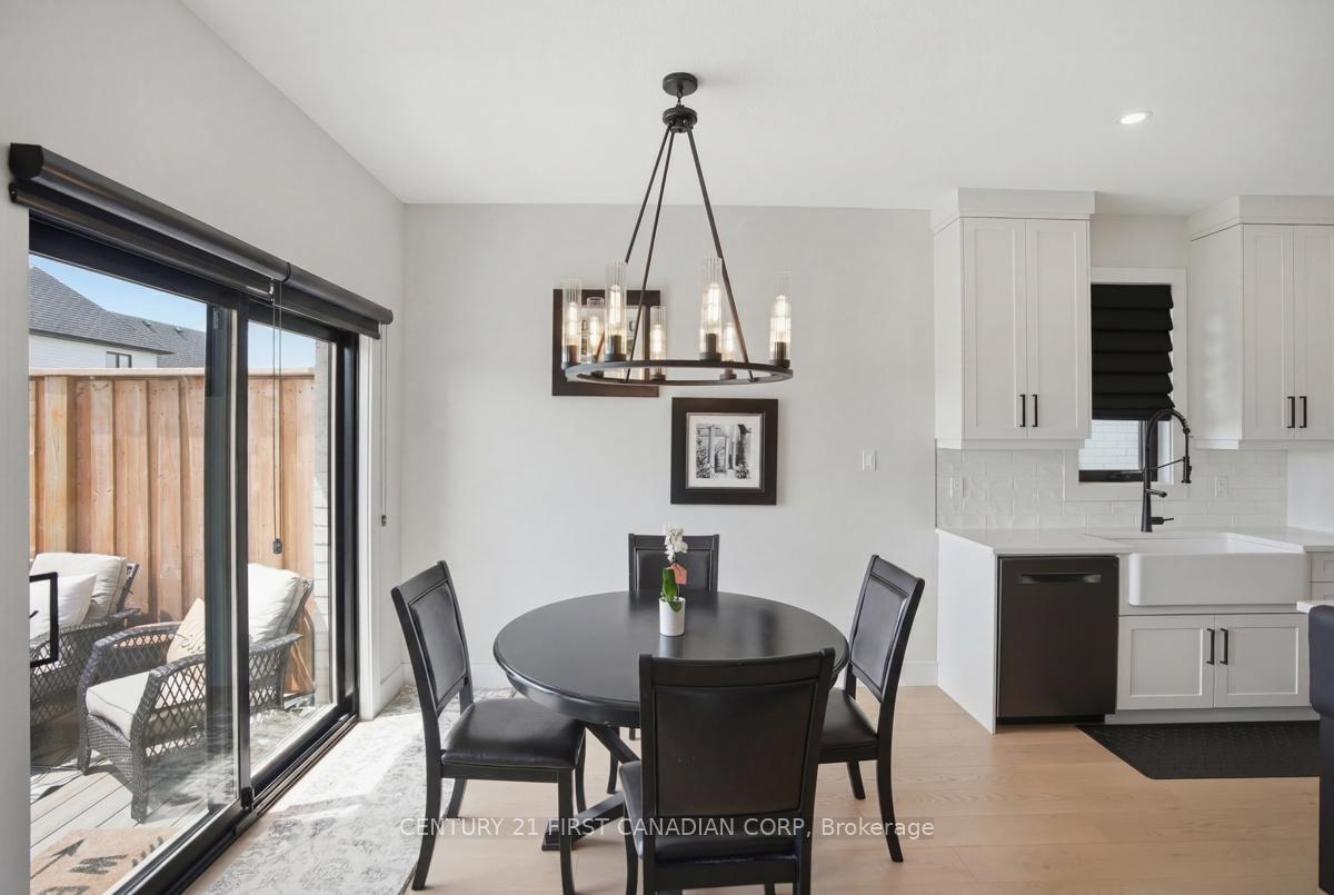 Photo 13 of 31 Briscoe Crescent, Strathroy-Caradoc, SE — HOMEH