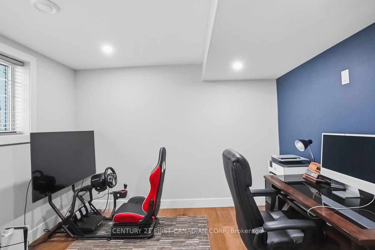 Photo 34 of 31 Briscoe Crescent, Strathroy-Caradoc, SE — HOMEH