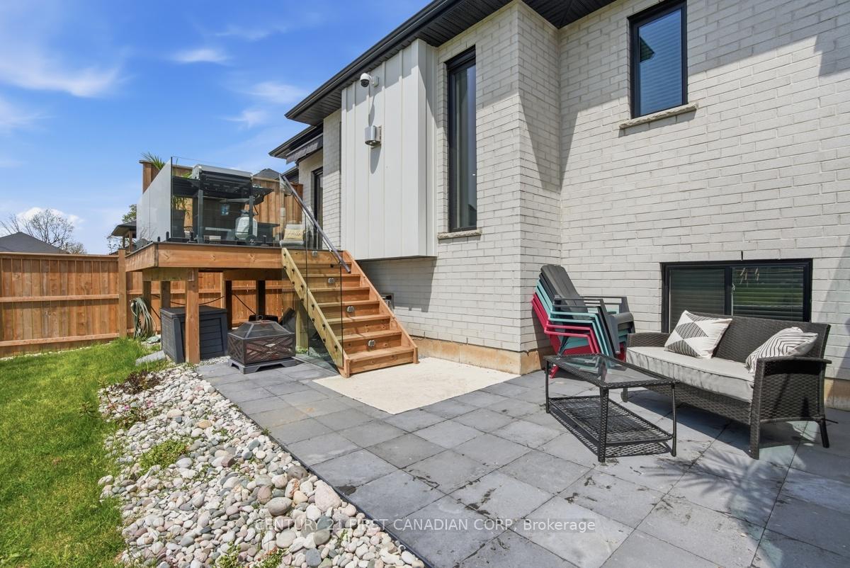 Photo 43 of 31 Briscoe Crescent, Strathroy-Caradoc, SE — HOMEH
