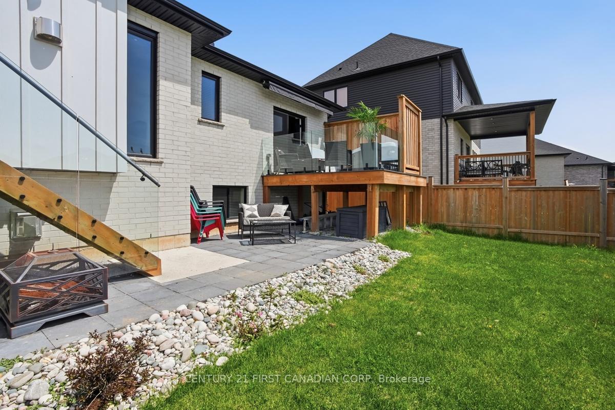 Photo 45 of 31 Briscoe Crescent, Strathroy-Caradoc, SE — HOMEH