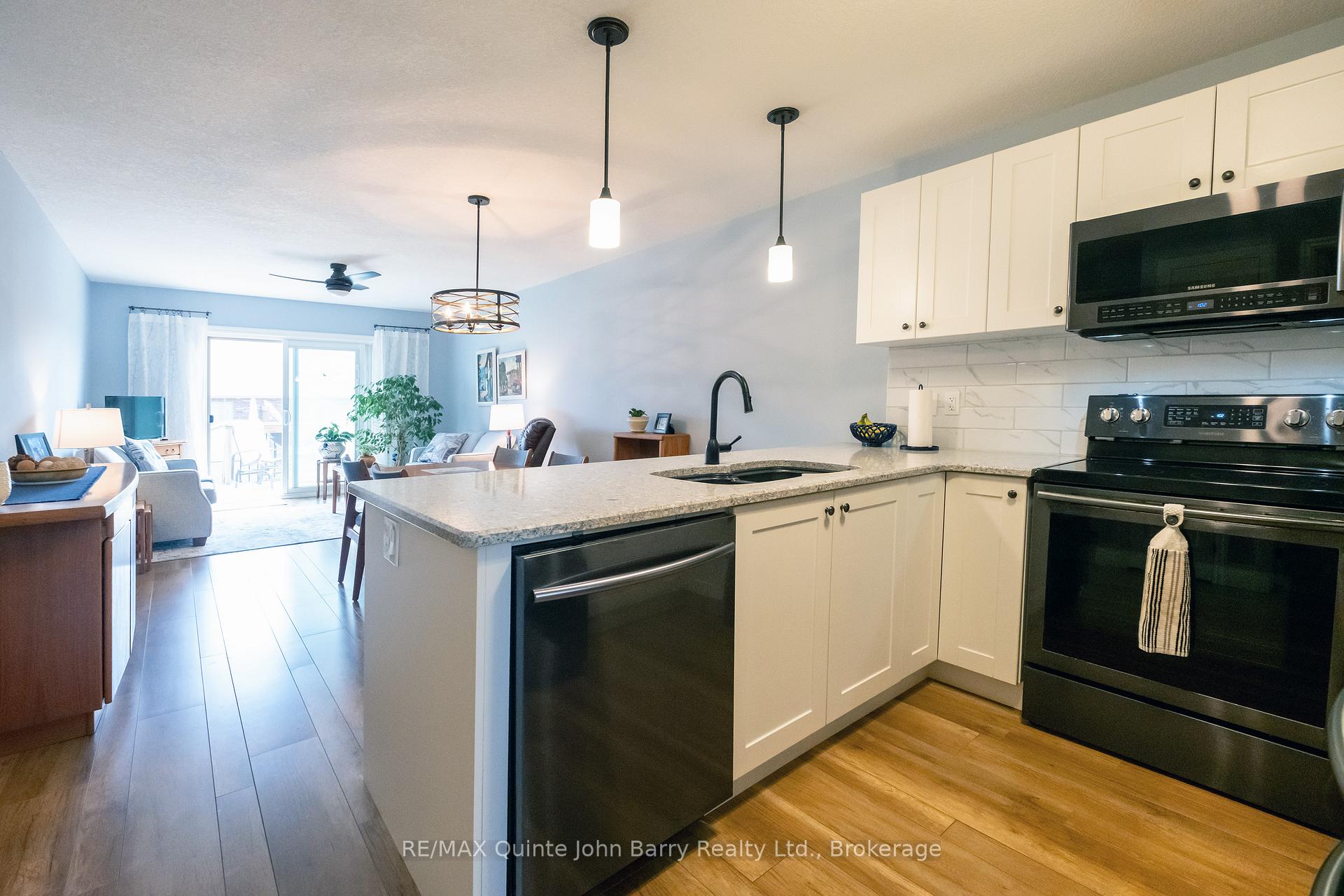 Photo 9 of 49 McIntosh Crescent, Quinte West, Murray Ward — HOMEH