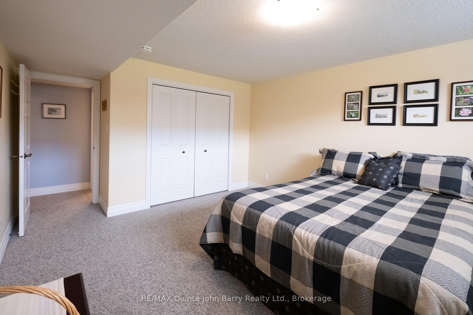 Photo 25 of 49 McIntosh Crescent, Quinte West, Murray Ward — HOMEH