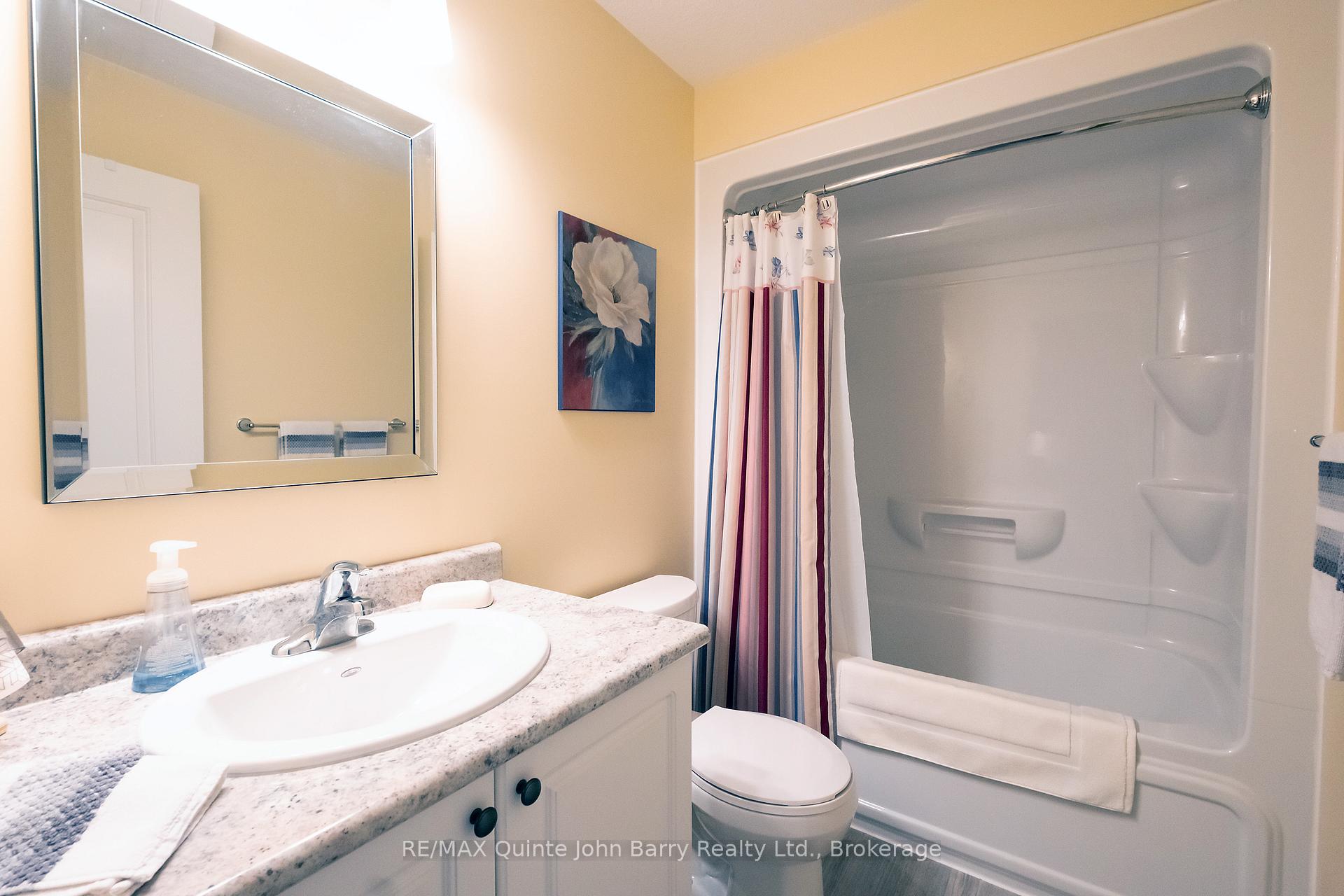 Photo 26 of 49 McIntosh Crescent, Quinte West, Murray Ward — HOMEH