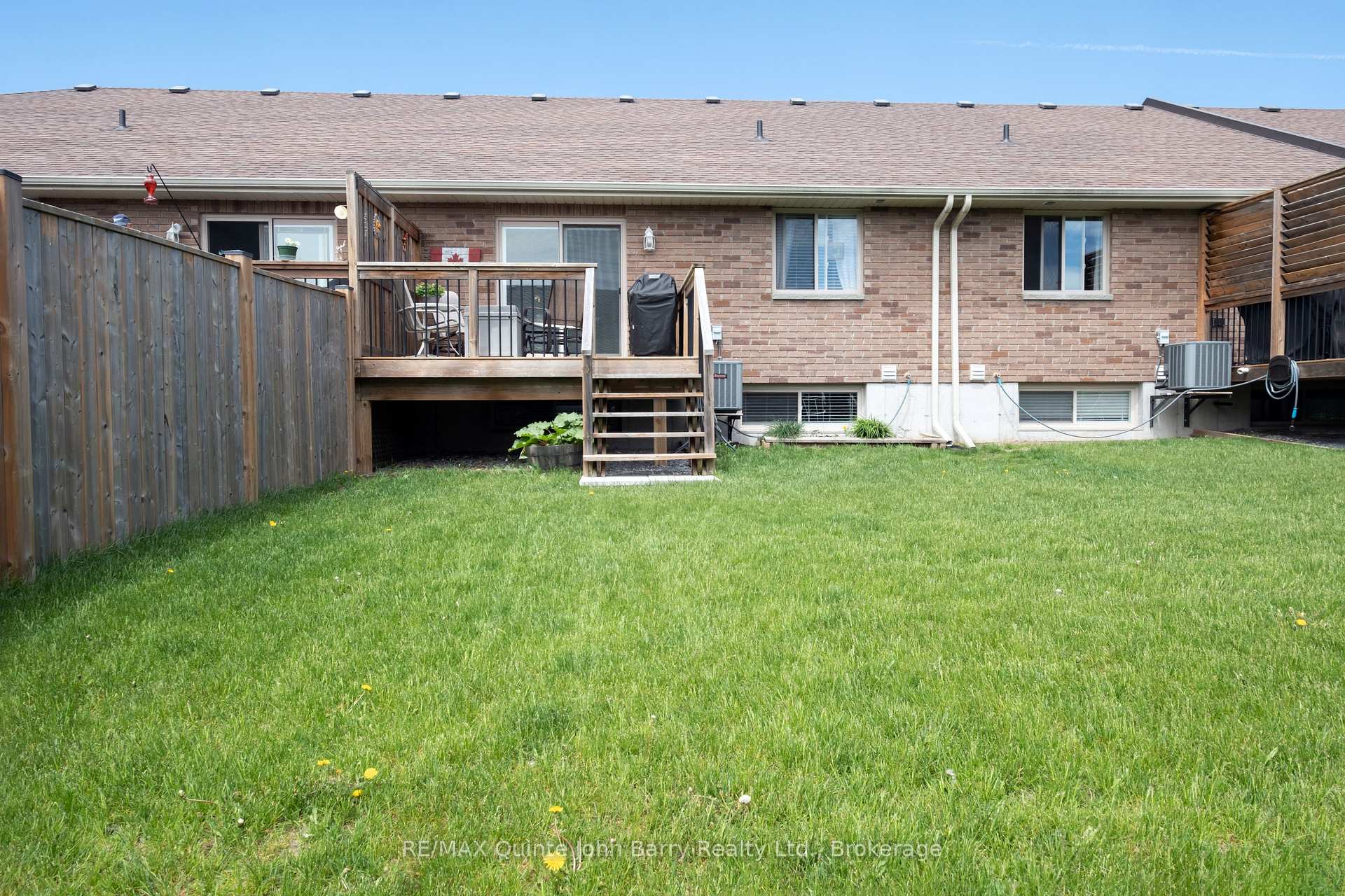 Photo 32 of 49 McIntosh Crescent, Quinte West, Murray Ward — HOMEH