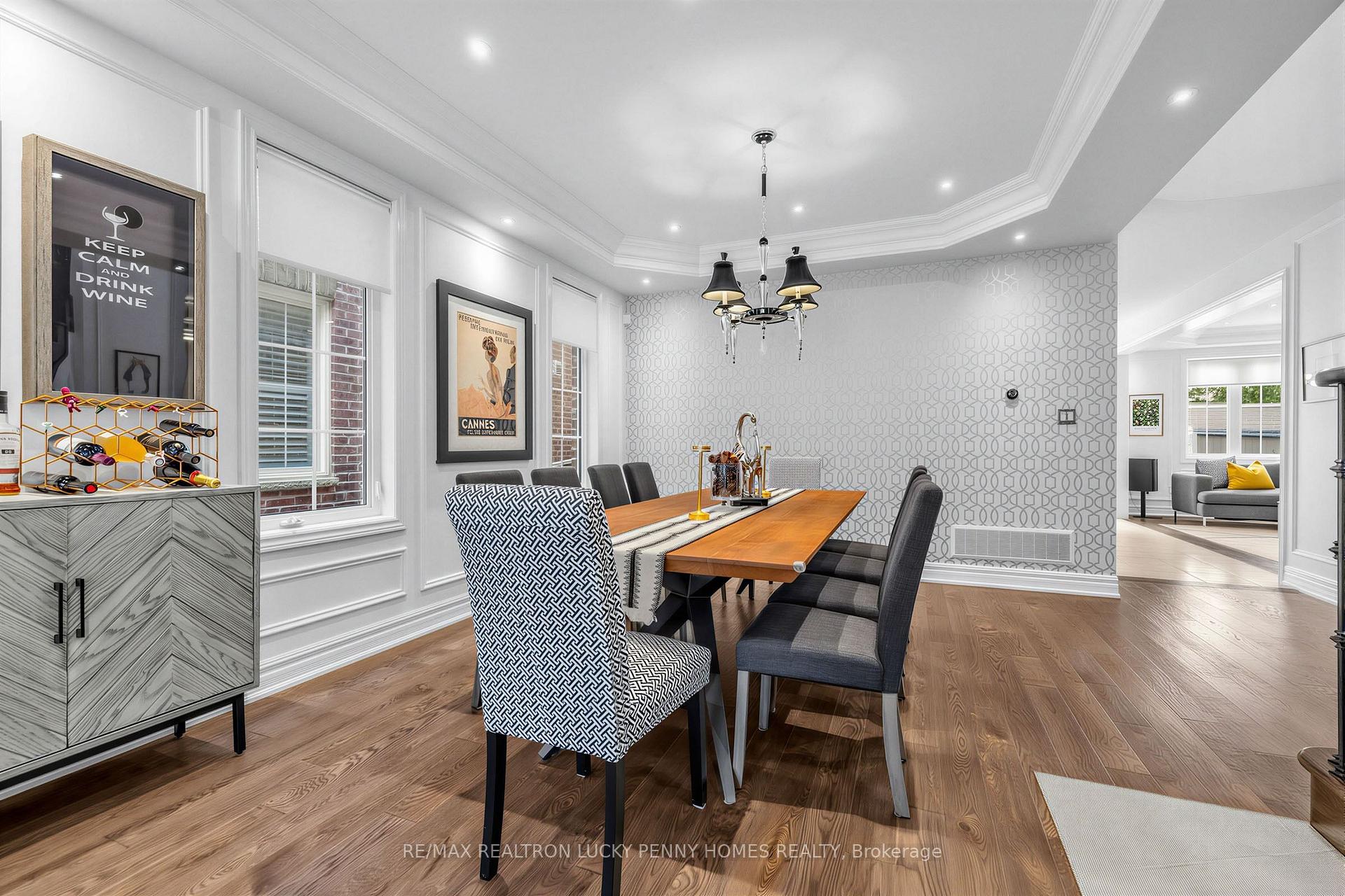 Photo 8 of 22 Duke of Cornwall Drive, Markham, Victoria Square — HOMEH