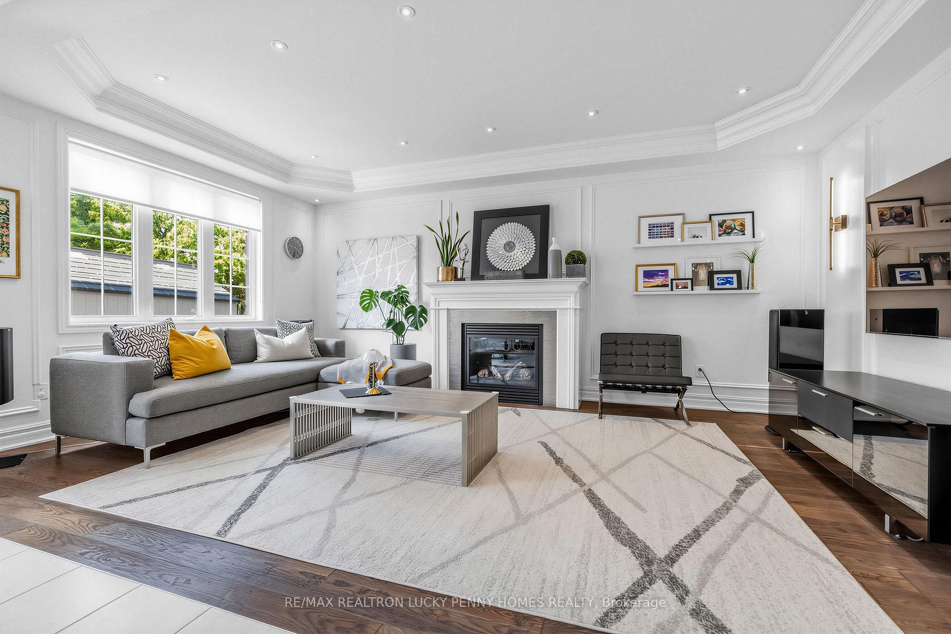 Photo 19 of 22 Duke of Cornwall Drive, Markham, Victoria Square — HOMEH