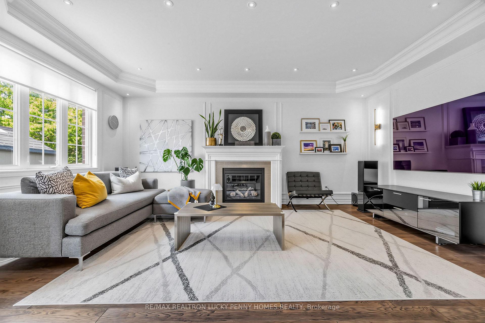 Photo 20 of 22 Duke of Cornwall Drive, Markham, Victoria Square — HOMEH