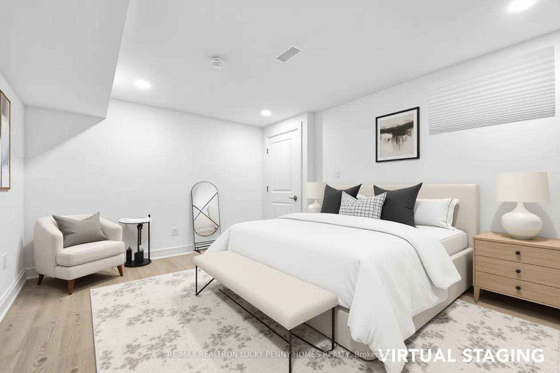 Photo 37 of 22 Duke of Cornwall Drive, Markham, Victoria Square — HOMEH