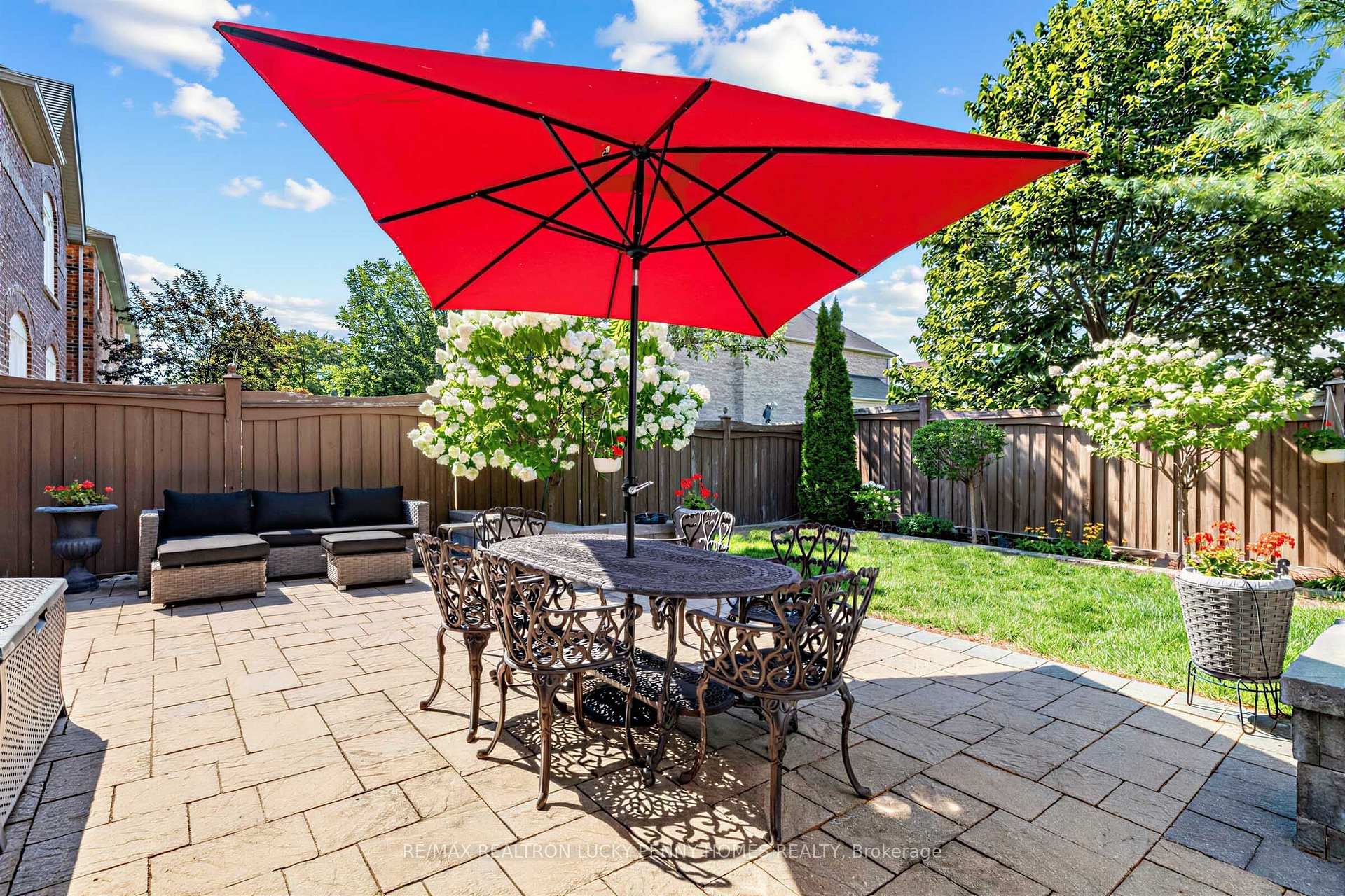 Photo 41 of 22 Duke of Cornwall Drive, Markham, Victoria Square — HOMEH