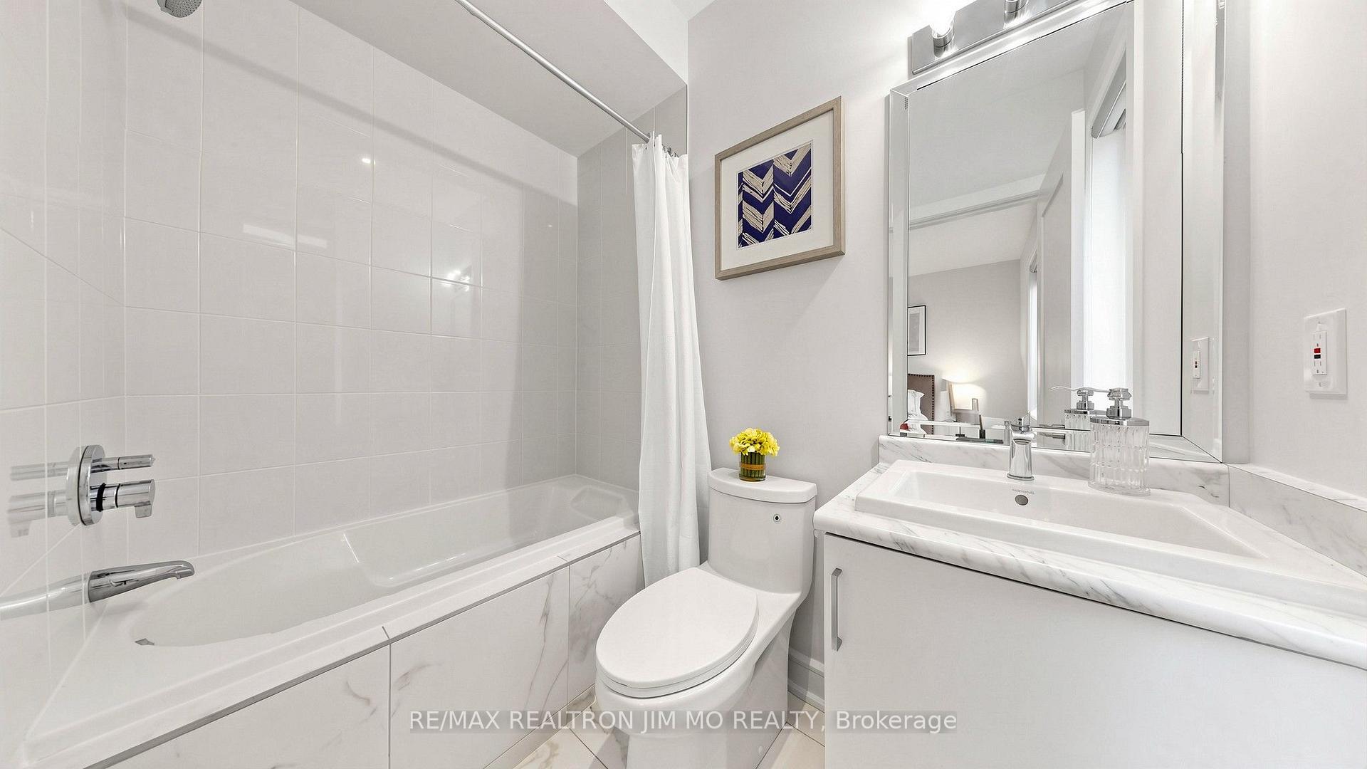 Photo 39 of 16 Farrell Road, Vaughan, Patterson — HOMEH