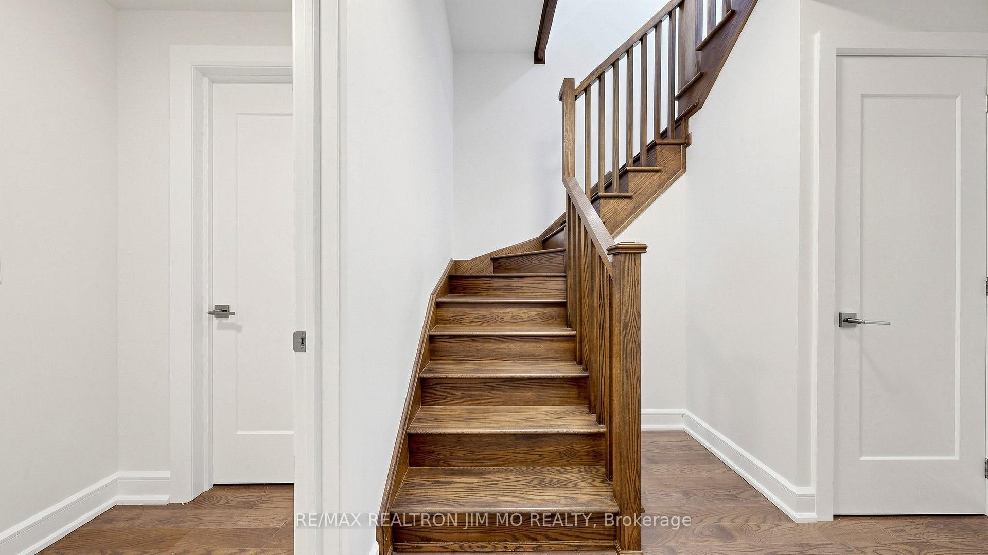Photo 47 of 16 Farrell Road, Vaughan, Patterson — HOMEH