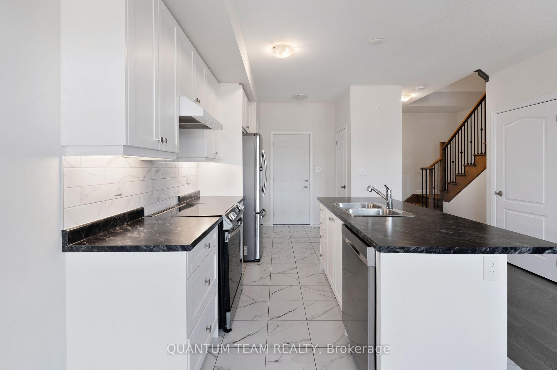 Photo 17 of 41 Vanilla Trail, Thorold, Rolling Meadows — HOMEH