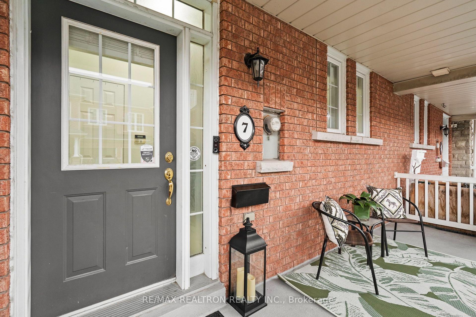 Photo 2 of 7 Torr Lane, Ajax, Central — HOMEH