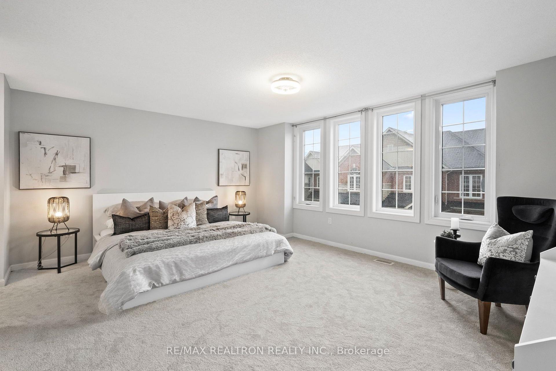 Photo 15 of 7 Torr Lane, Ajax, Central — HOMEH