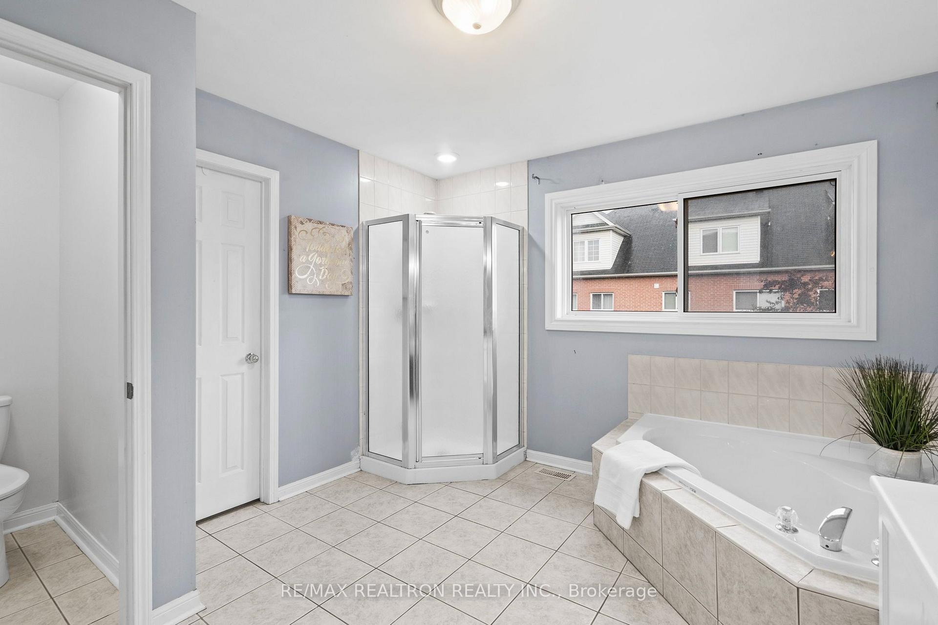 Photo 18 of 7 Torr Lane, Ajax, Central — HOMEH