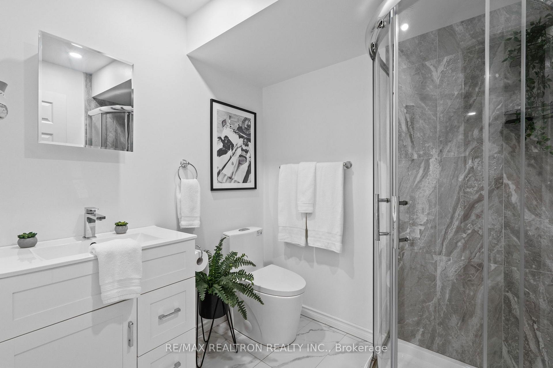 Photo 35 of 7 Torr Lane, Ajax, Central — HOMEH