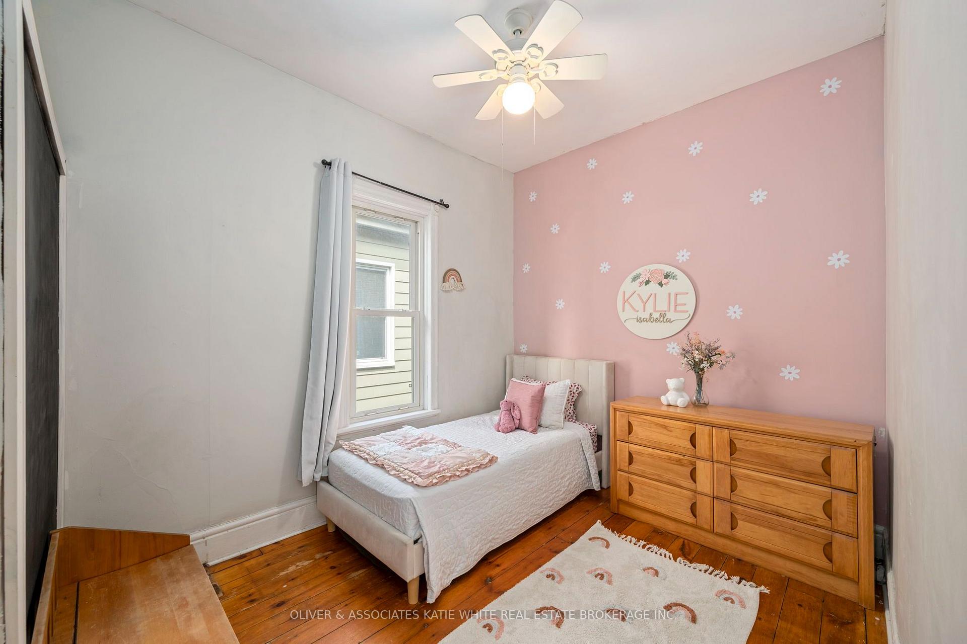 Photo 12 of 96 Dreaney Avenue, London, East L — HOMEH