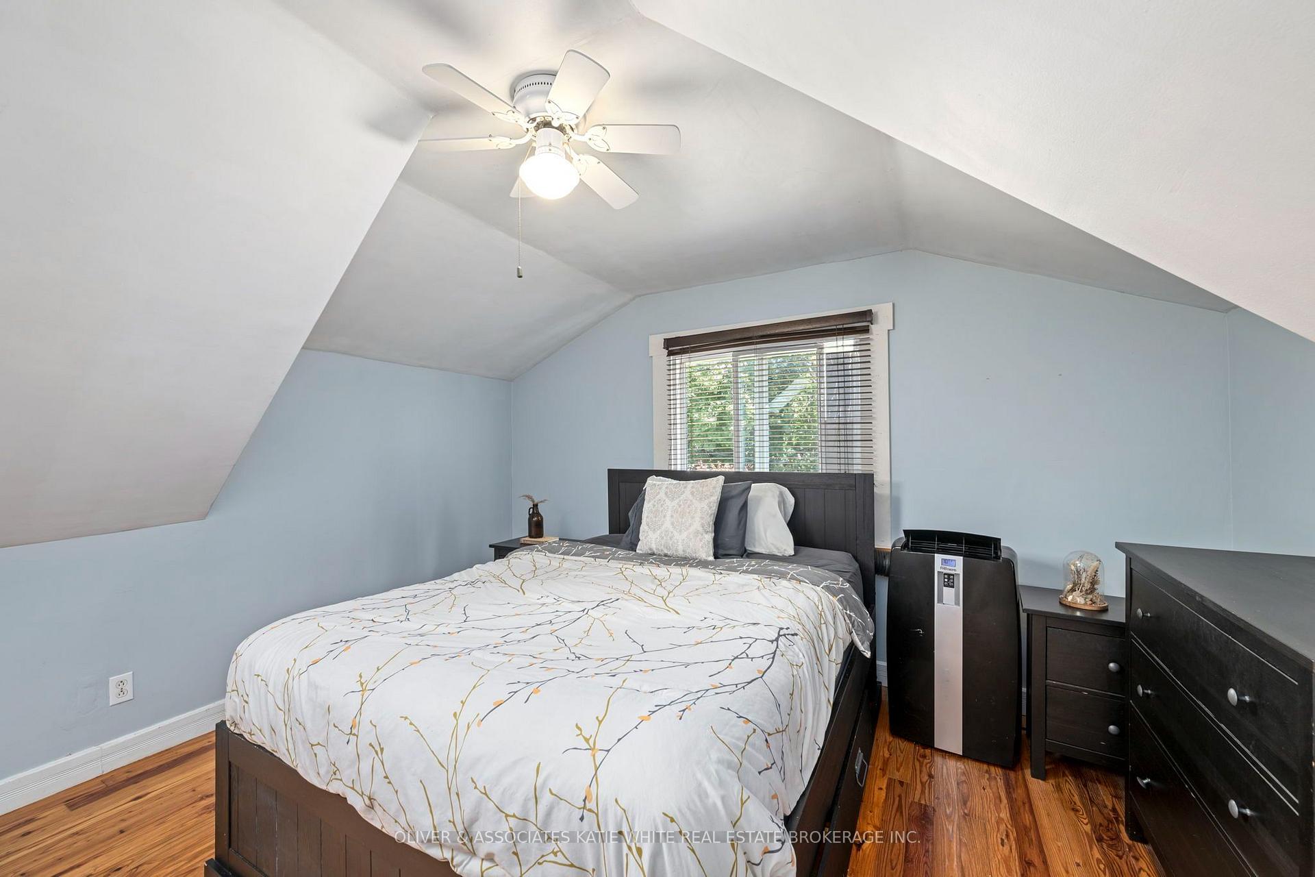 Photo 17 of 96 Dreaney Avenue, London, East L — HOMEH