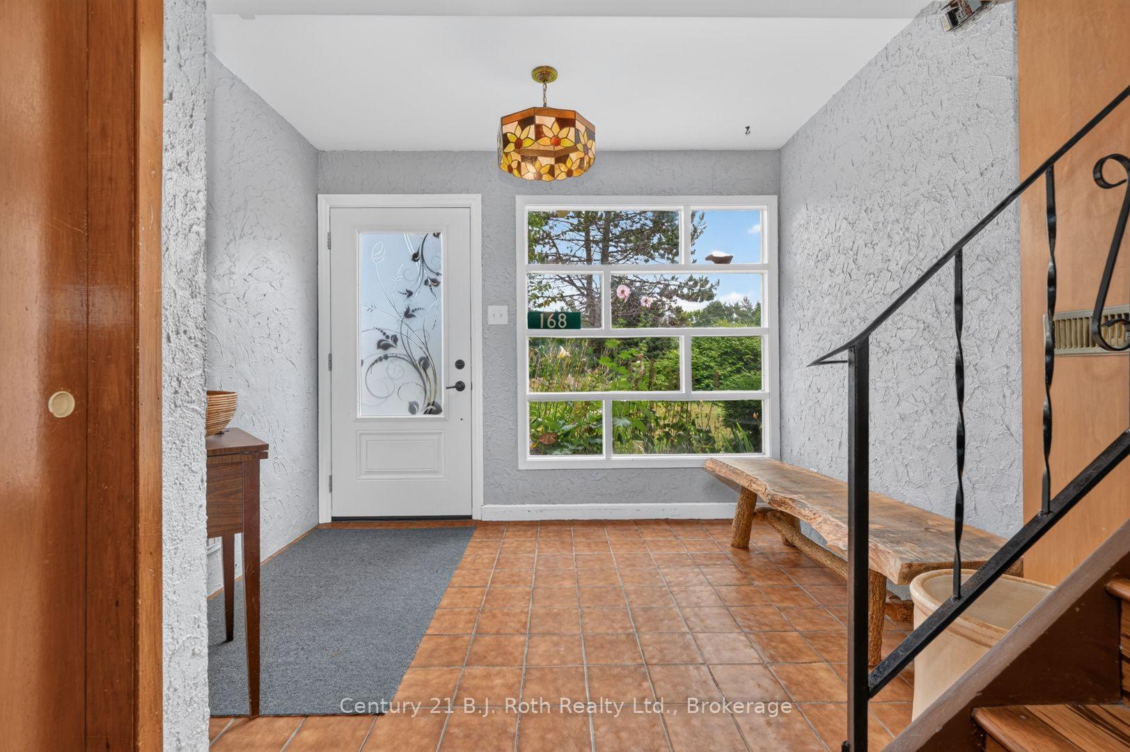 Photo 5 of 168 Albert Street N, Strong — HOMEH