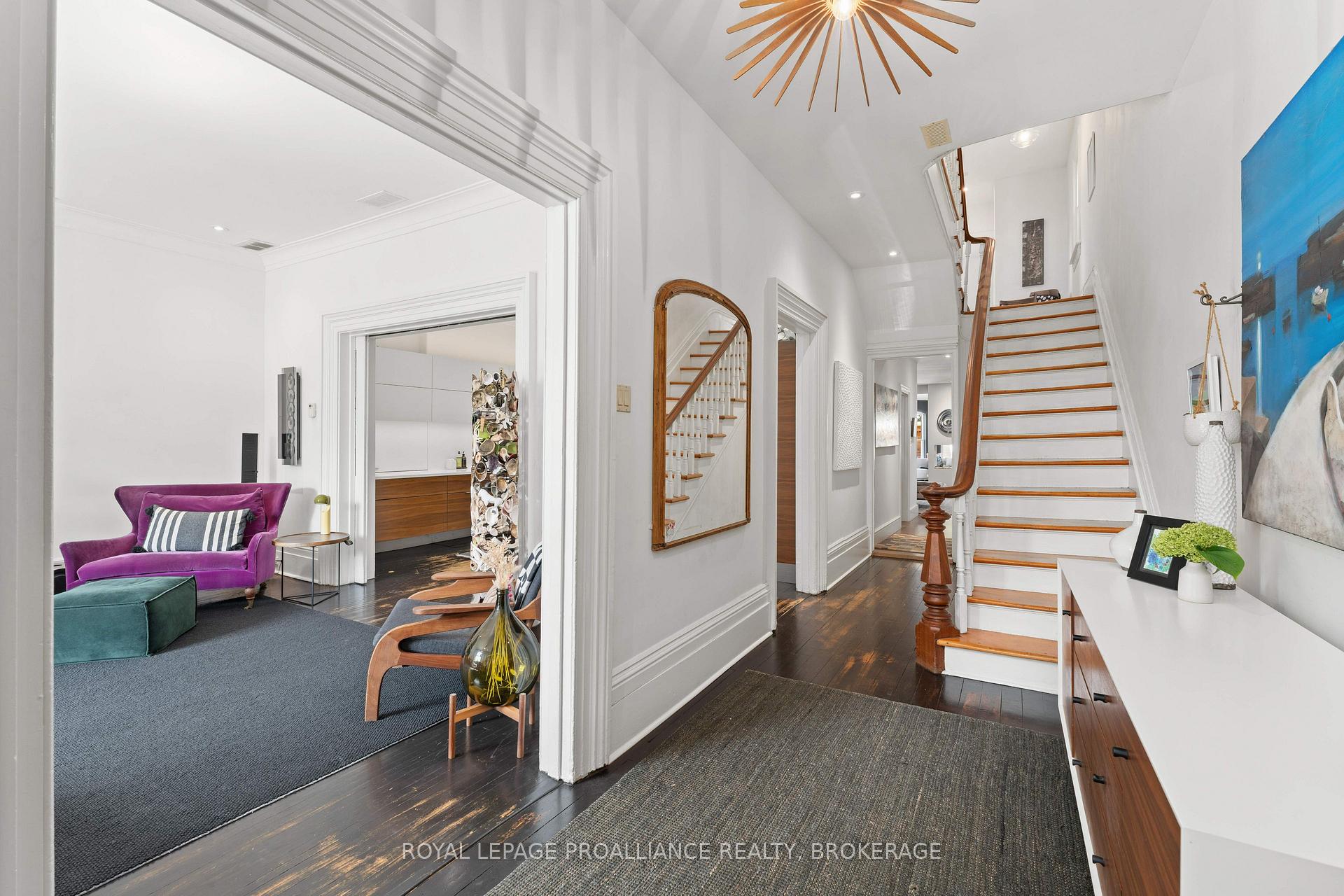 Photo 6 of 28 Wellington Street, Kingston, Central City East — HOMEH