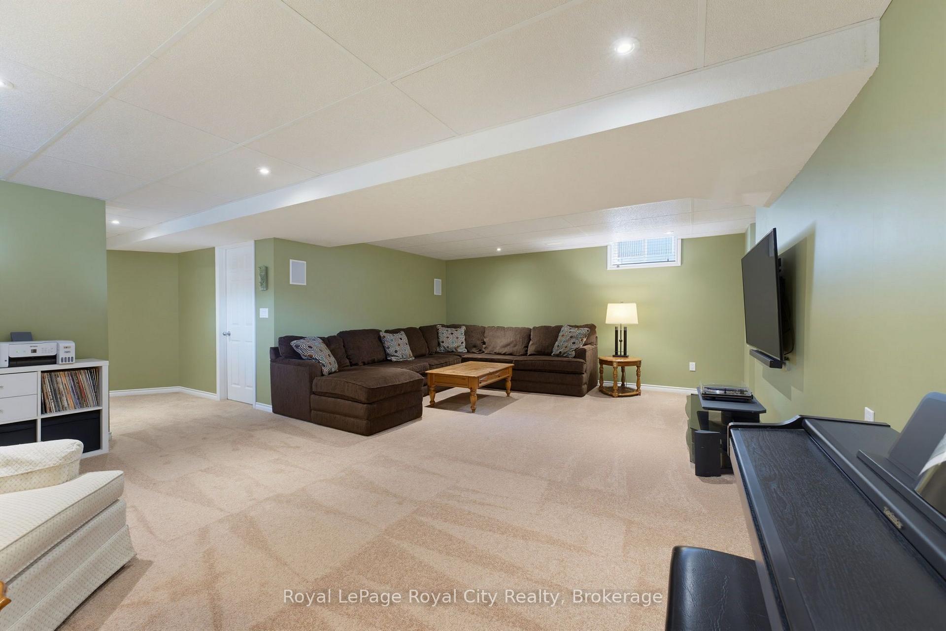 Photo 26 of 59 Lynch Circle, Guelph, Pineridge/Westminster Woods — HOMEH