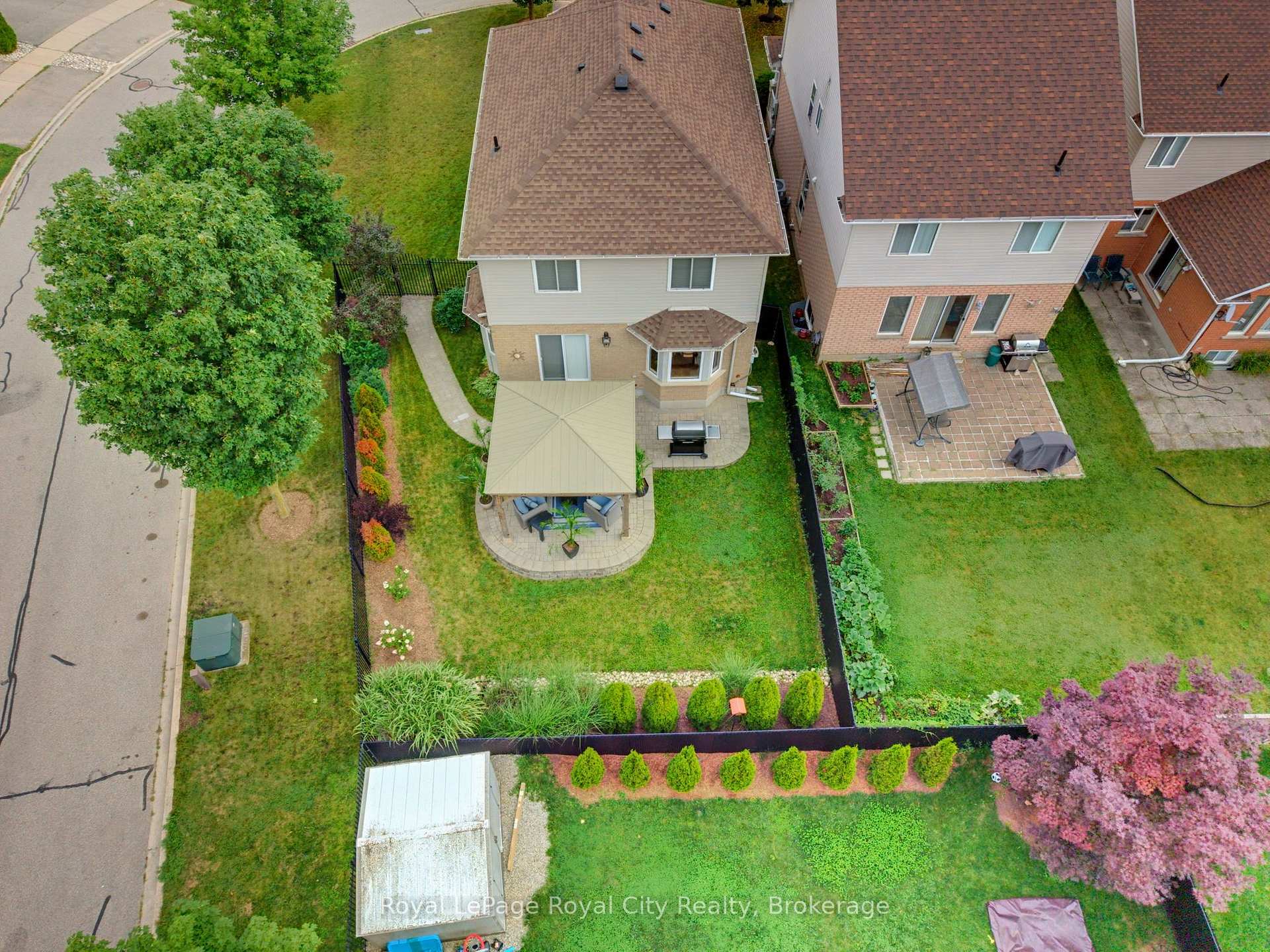 Photo 31 of 59 Lynch Circle, Guelph, Pineridge/Westminster Woods — HOMEH