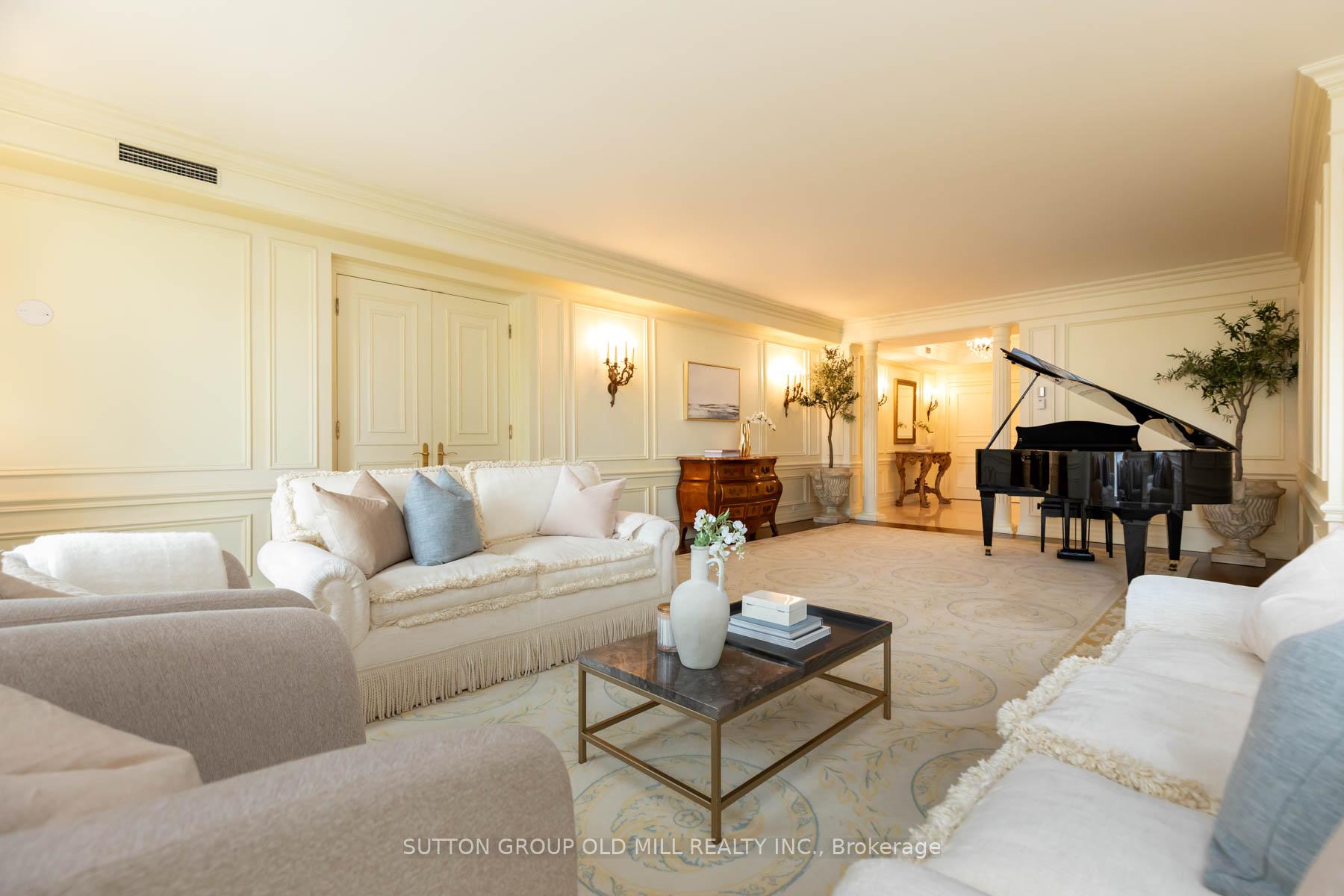 Photo 5 of Unit 700, 38 Avenue Road, Toronto, The Annex — HOMEH