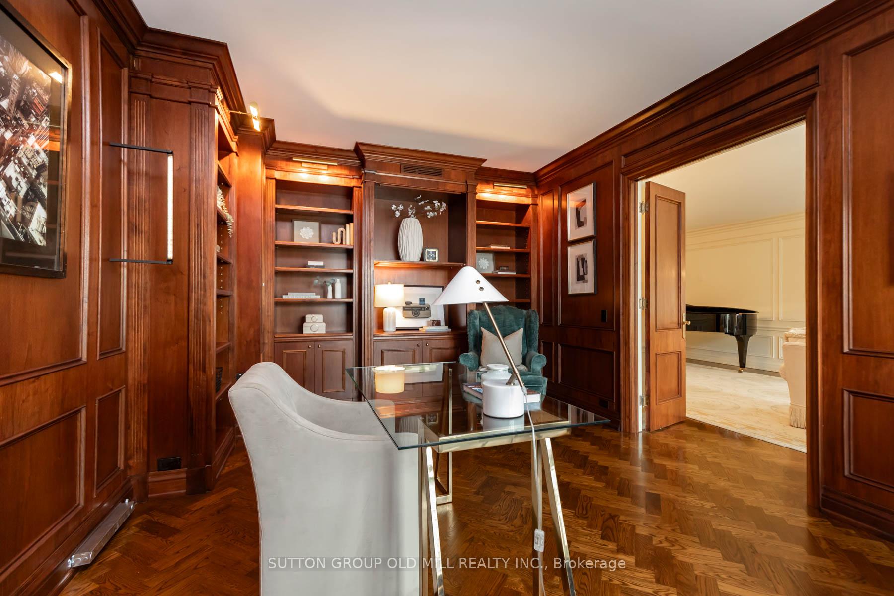 Photo 11 of Unit 700, 38 Avenue Road, Toronto, The Annex — HOMEH