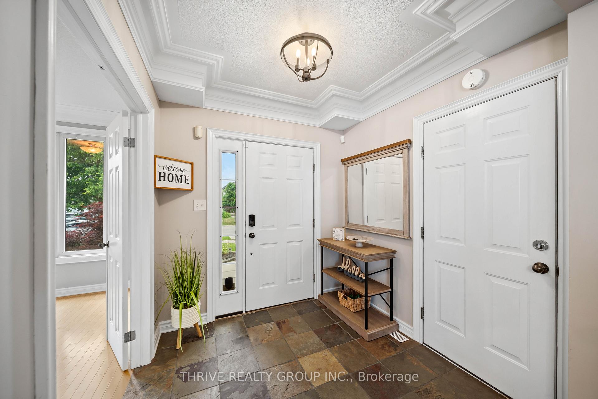 Photo 3 of 102 Loggers Grove, London, East P — HOMEH