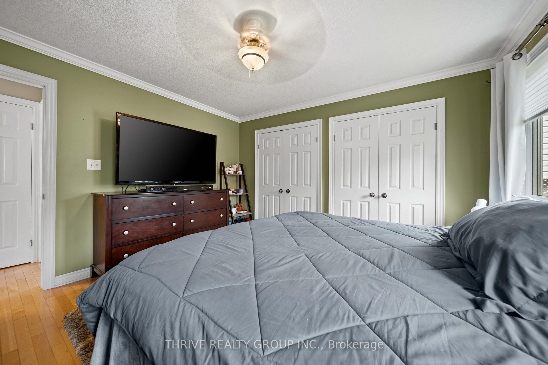 Photo 12 of 102 Loggers Grove, London, East P — HOMEH