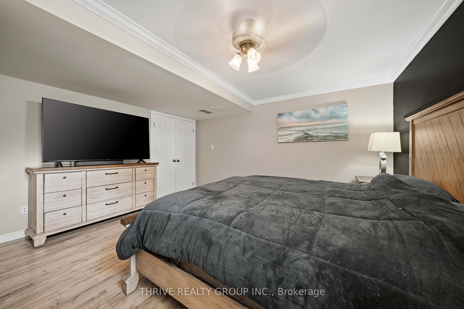 Photo 22 of 102 Loggers Grove, London, East P — HOMEH