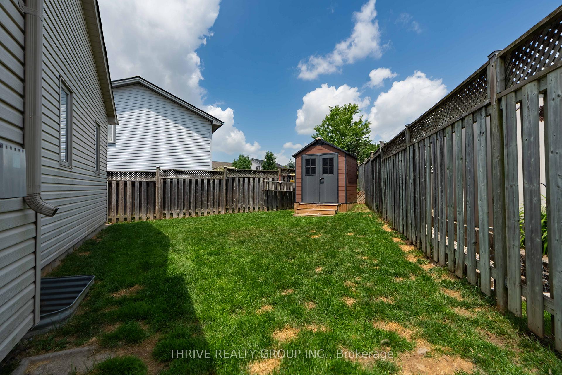 Photo 34 of 102 Loggers Grove, London, East P — HOMEH