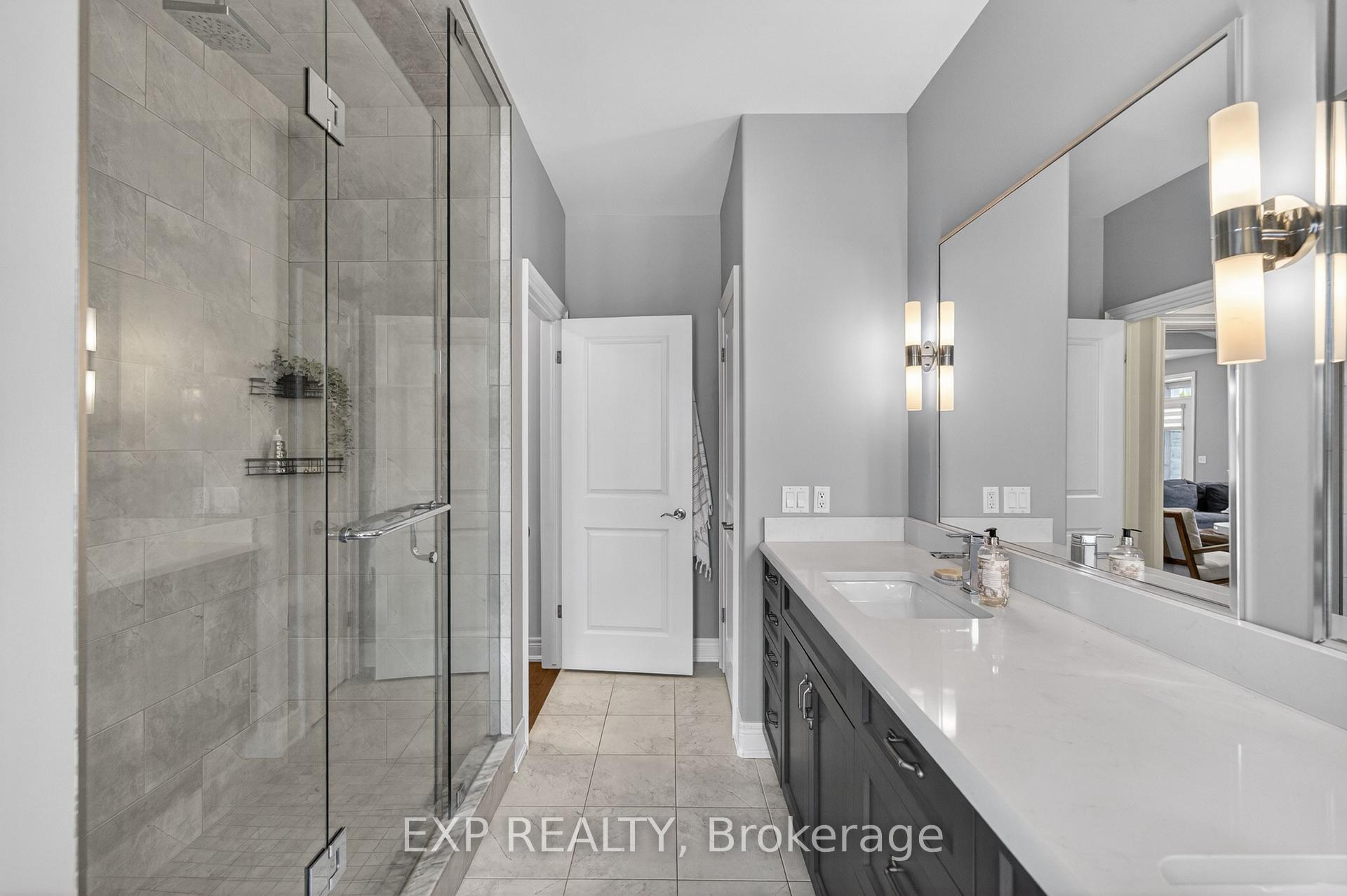 Photo 25 of 8736 Angie Drive, Niagara Falls, Forestview — HOMEH