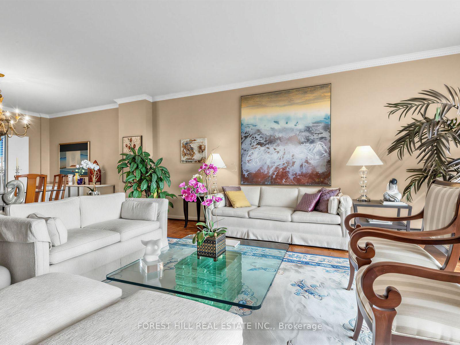 Photo 9 of Unit 501, 407 Walmer Road, Toronto, Casa Loma — HOMEH
